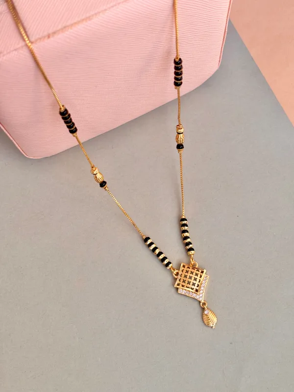 Samaira_18k_gold_plated_mg