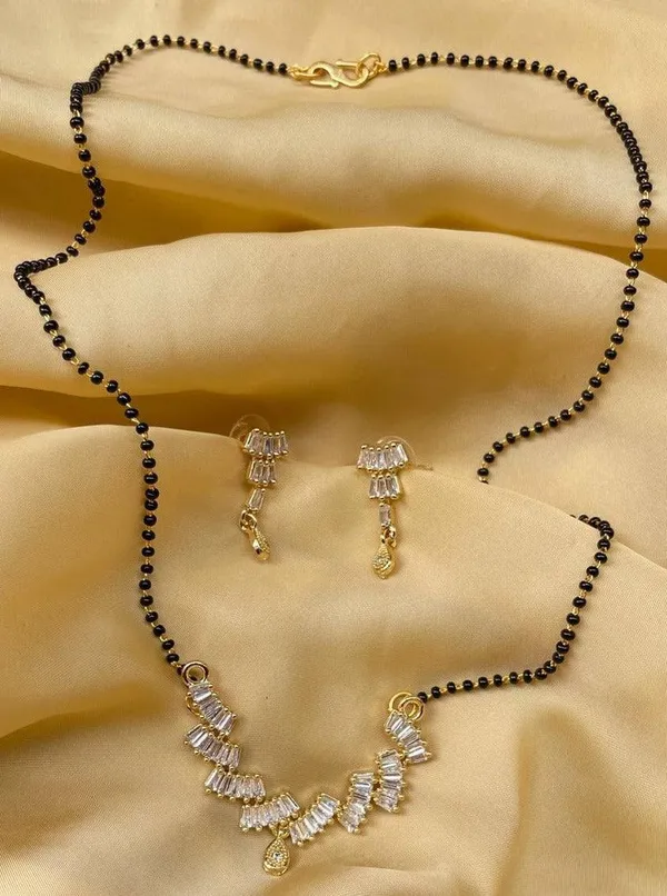 Crossover_A.D_Studded_Mangalsutra_Set