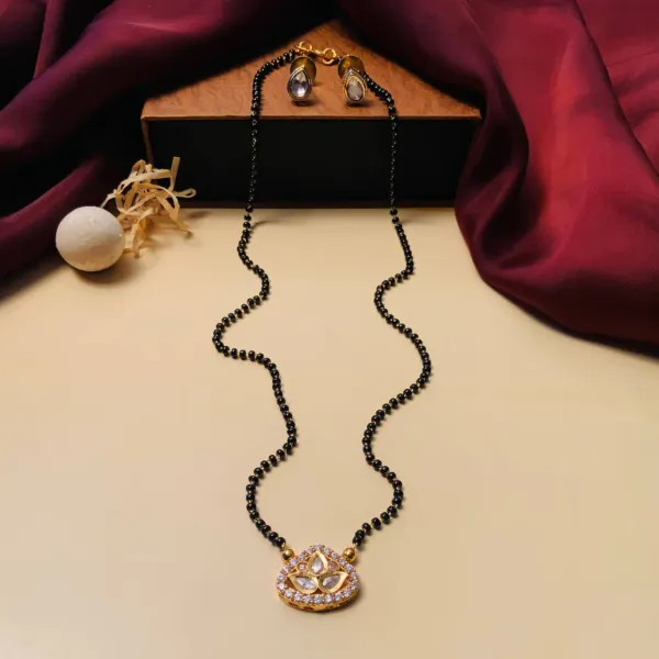 Originalpolki_Mangalsutra_With_Earring_High_Gold