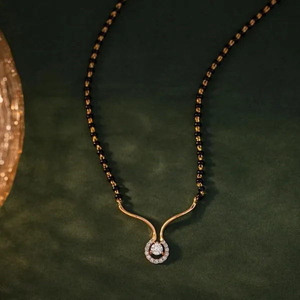 Combo_set_of_Single_Solitaire_Mangalsutra_&_Vriva_Mangalsutra