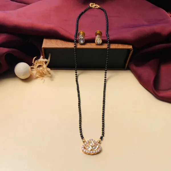 Originalpolki_Mangalsutra_With_Earring_High_Gold