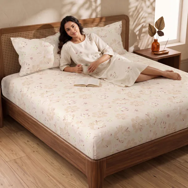 144_TC_Double_Bedsheet_Cotton_with_2_Pillow_Covers_|_Moccasin,_Pastle_orange_&_Antique_White