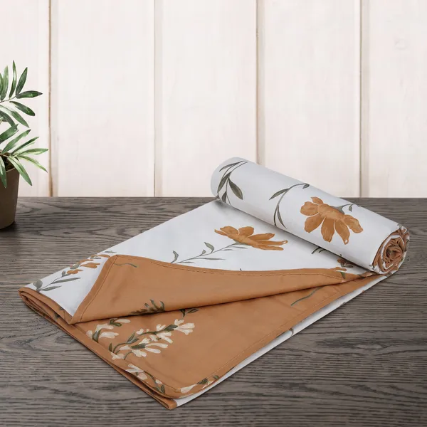 Cotton_Reversible_Single_Dohar,_Lightweight_AC_Blanket_for_All_Weather_Use_|_Floral_-_Tangerine_Orange_&_White