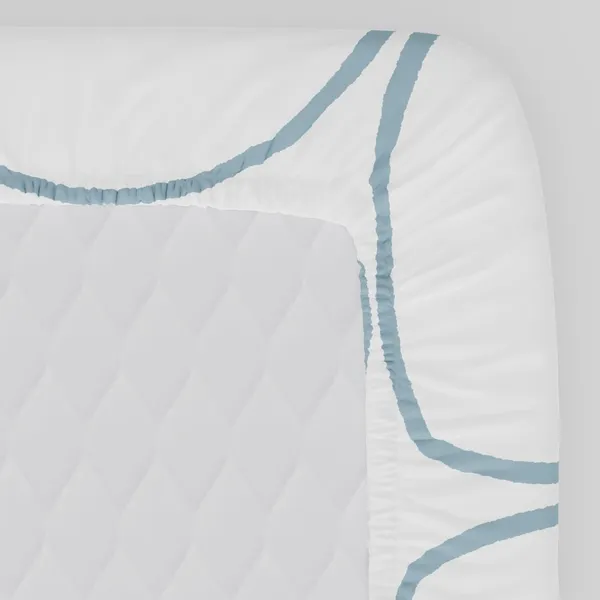 144_TC_Fitted_Double_Bedsheet_Cotton_with_2_Pillow_Covers_-_Color_|_5ft_x_6.5ft_|_White_(Blue_Circles)