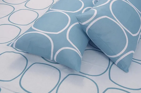 144_TC_Cotton_Fitted_Bedsheets_King_Size_with_2_Pillow_Covers_|_6ft_x_6.5ft_|_White_&_Blue