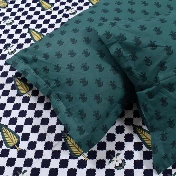 144_TC_Double_Bedsheet_Cotton_with_2_Pillow_Covers_|_Black,_White_&_Jungle_Green