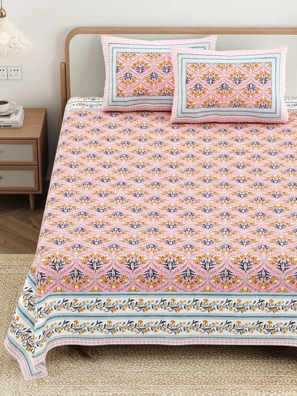 Cotton_Jaipuri_Diwan_Size__Bedsheet_With_2_Zipper_Pillow_Cover_(Size_70*100)