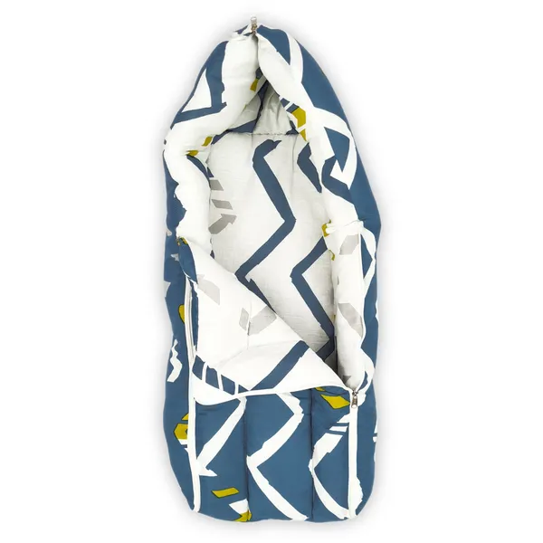 Baby_Sleeping_Bag_&_Carry_Nest_for_New_Born_(0-4_Months)-Curve_Blue