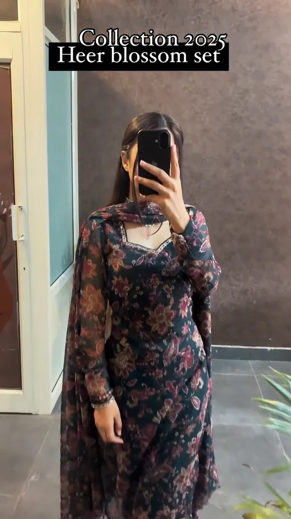 Heer_blossom_kurti_and_dupatta_set