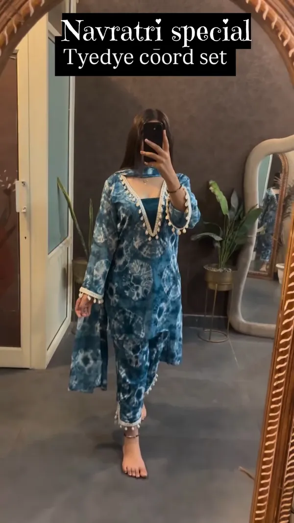 Navratri_Special_Blue_Tie-Dye_Coord_Set_with_Dupatta