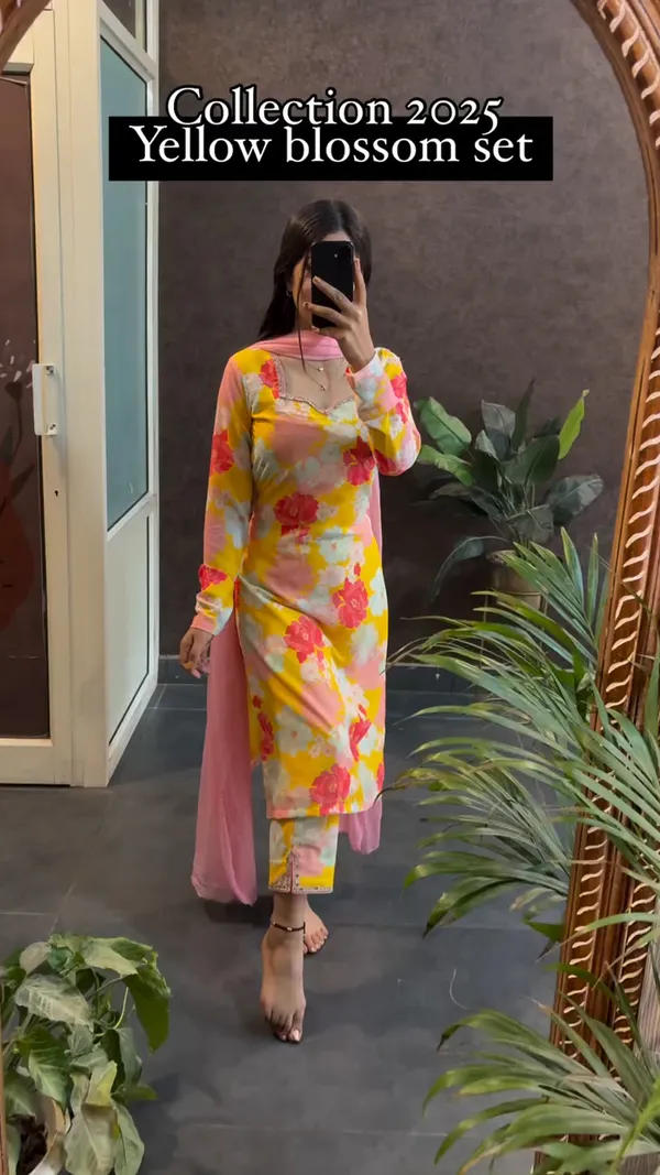 New_Colorfull_Collection_summer_friendly_suits_sets
