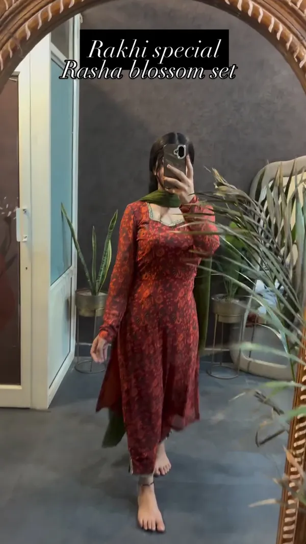Rakhi_special_Rasha_Rust_Blossom_Kurta_Pant_Dupatta_Set