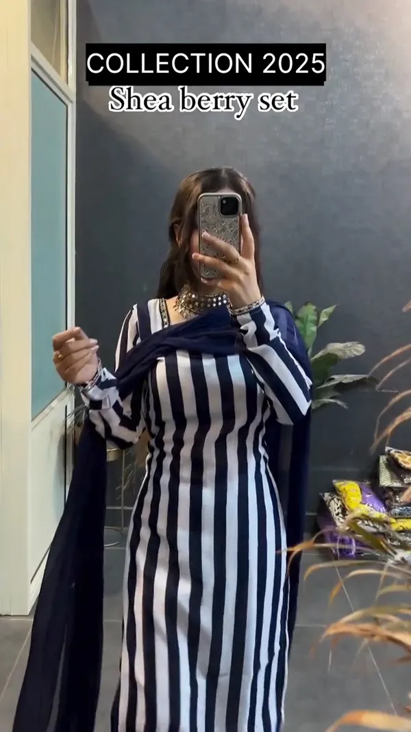 Blue_Straight_Full_Sleeves_Shea_Berry_Kurta_and_Pant_with_Dupatta