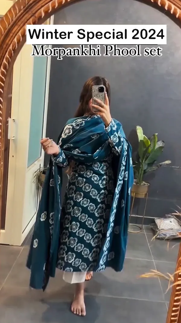 Blue_Cotton_Full_Sleeves_Morpankhi__Phool_Kurta_and_Pant_Set_with_Dupatta