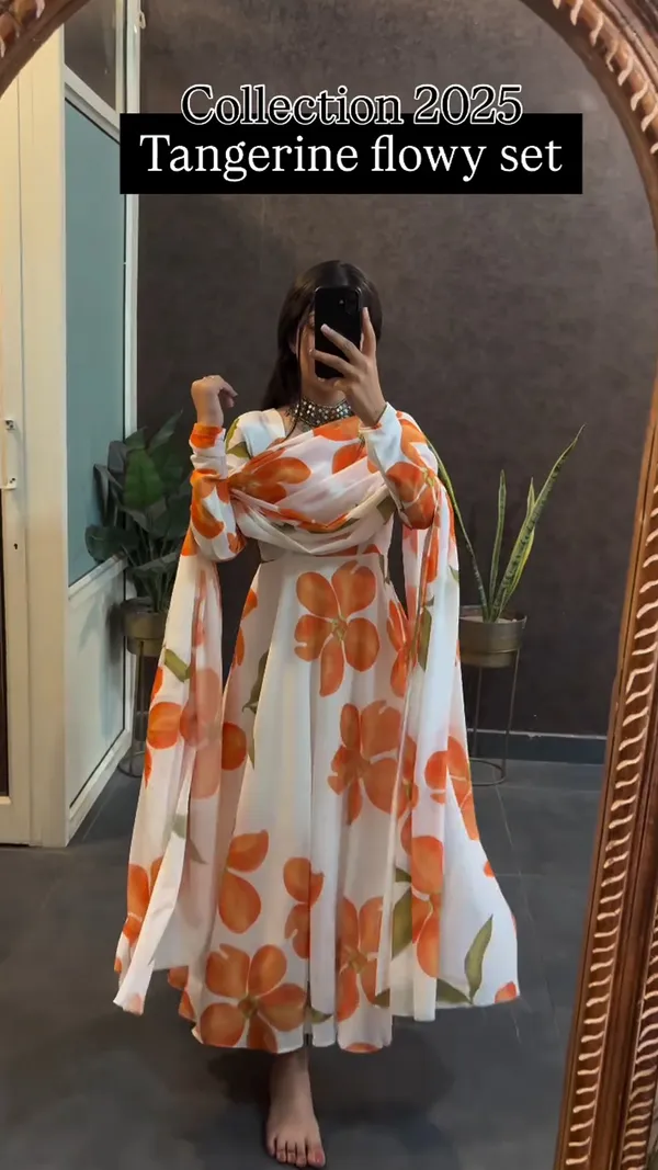 summer_Sunflower_Printed_friendlyTangerine_Flowy_Set