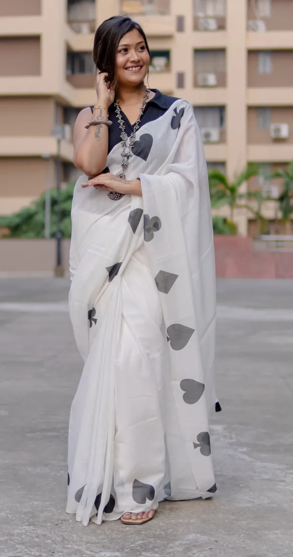 Panoply_White_Colour_Linen_Saree_(With_Unstitched_Blouse_Piece)_(For_Women)