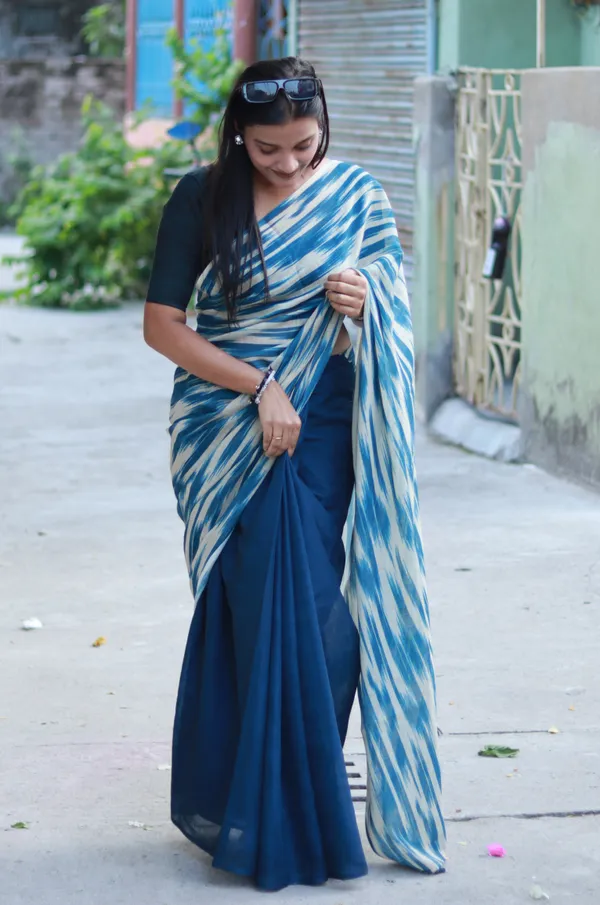 Blue_Colour_Linen_Saree_(With_Unstitched_Blouse_Piece)_(For_Women)