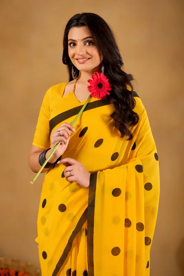 Mustrad_Yellow_Handloom_Print_Cotton_Saree