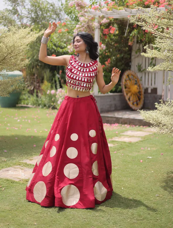 Celebrate_Navratri_festive_vibes_with_this_traditional_&_stylish_Lehenga_with_Top,_perfect_for_dance,_devotion_&_togetherness._Available_in_vibrant_colors_with_a_stitched_blouse_�_ready_to_wear.