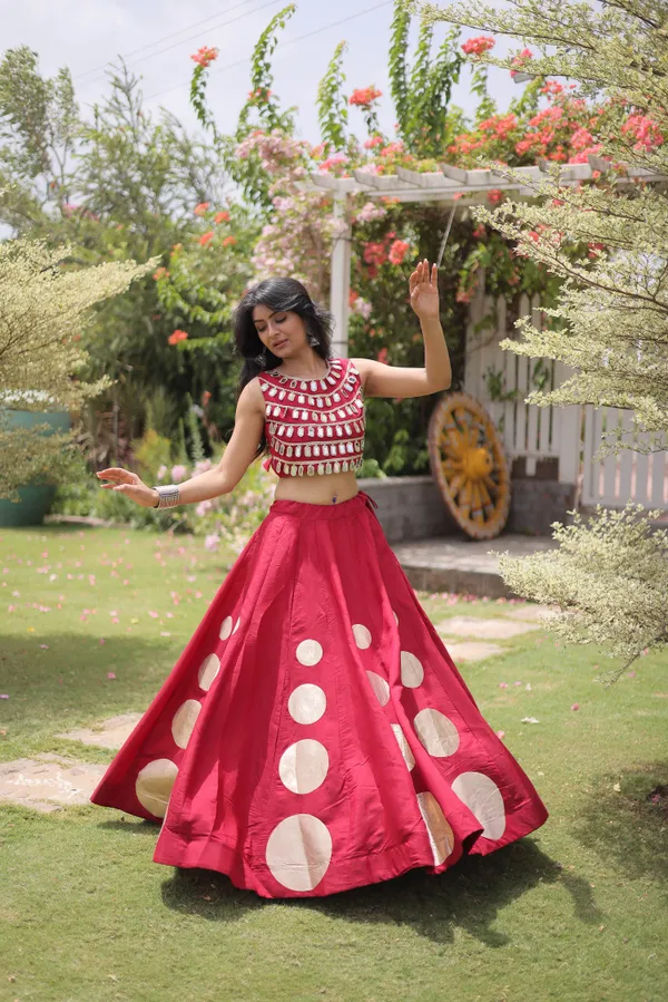 Celebrate_Navratri_festive_vibes_with_this_traditional_&_stylish_Lehenga_with_Top,_perfect_for_dance,_devotion_&_togetherness._Available_in_vibrant_colors_with_a_stitched_blouse_�_ready_to_wear.