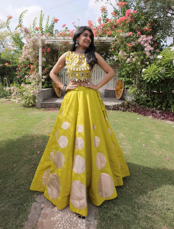 Celebrate_Navratri_festive_vibes_with_this_traditional_&_stylish_Lehenga_with_Top,_perfect_for_dance,_devotion_&_togetherness._Available_in_vibrant_colors_with_a_stitched_blouse_�_ready_to_wear.