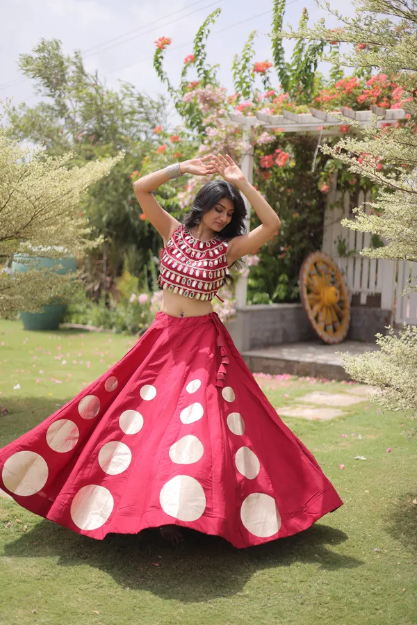 Celebrate_Navratri_festive_vibes_with_this_traditional_&_stylish_Lehenga_with_Top,_perfect_for_dance,_devotion_&_togetherness._Available_in_vibrant_colors_with_a_stitched_blouse_�_ready_to_wear.