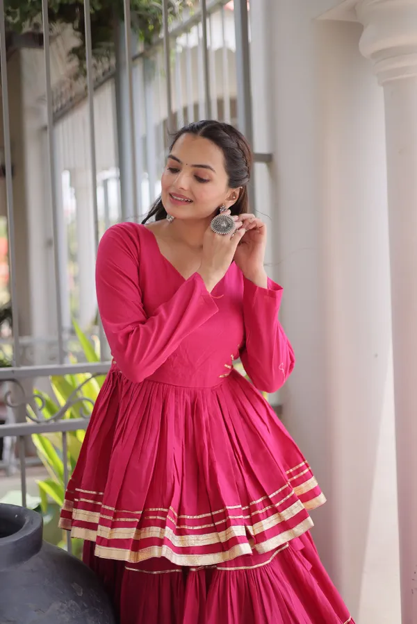 Celebrate_Navratri_festive_vibes_with_this_traditional_&_stylish_Lehenga_with_Top,_perfect_for_dance,_devotion_&_togetherness._Available_in_vibrant_colors_with_stitched,_full_sleeves_blouse_�_ready_to_wear