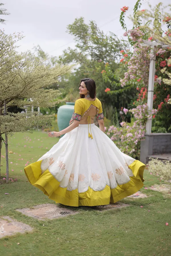 Celebrate_Navratri_vibes_with_this_traditional_&_festive_Lehenga_with_Top,_perfect_for_dancing,_devotion_&_togetherness._Available_in_multiple_colors_and_stitched_sizes_�_ready_to_wear.