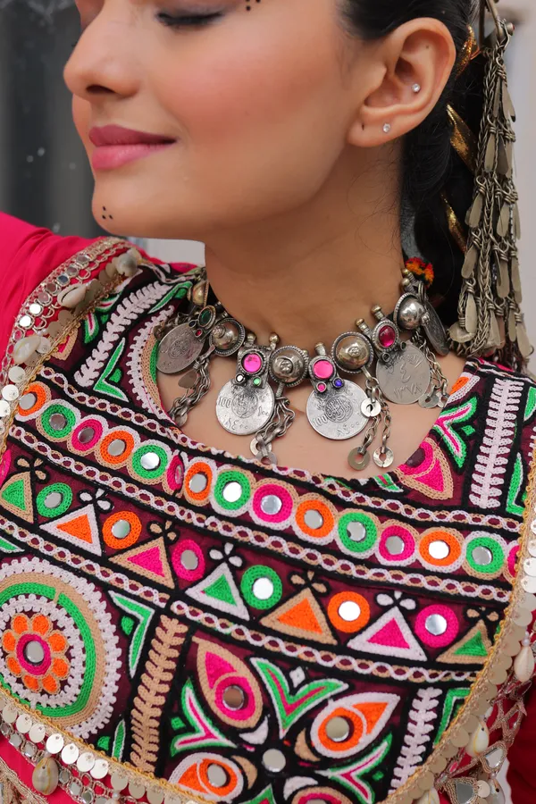 Celebrate_true_Navratri_vibes_with_this_traditional_&_spiritual_outfit_that_beautifully_blends_festive_fun_with_cultural_charm._Choose_from_vibrant_colors_in_this_Lehenga_with_Top,_perfect_for_dancing,_devotion,_and_the_joy_of_togetherness._Comes_with_fully_stitched_lehenga_&_blouse_for_a_ready-to-wear_festive_look._???