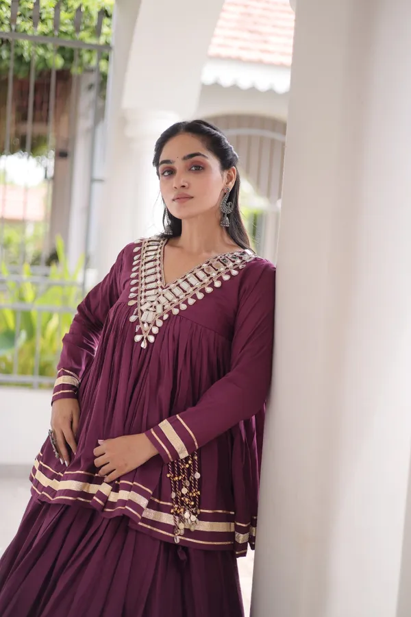 Elegant_Kora_Cotton_Lehenga_designed_with_beautiful_Zari_Patta_and_Gota_Patti_lace_work,_giving_a_rich_traditional_look._Paired_with_a_stitched_blouse_�_perfect_for_festive_and_Navratri_wear._?
