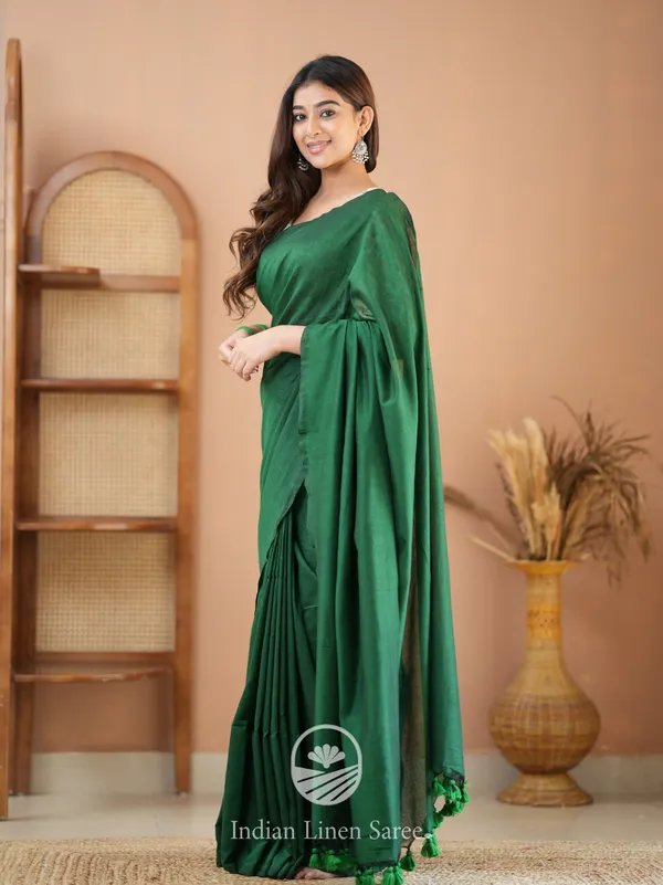 Indian_Linen_Saree_Green_Handloom_Cotton_Saree_With_Designer_Blouse