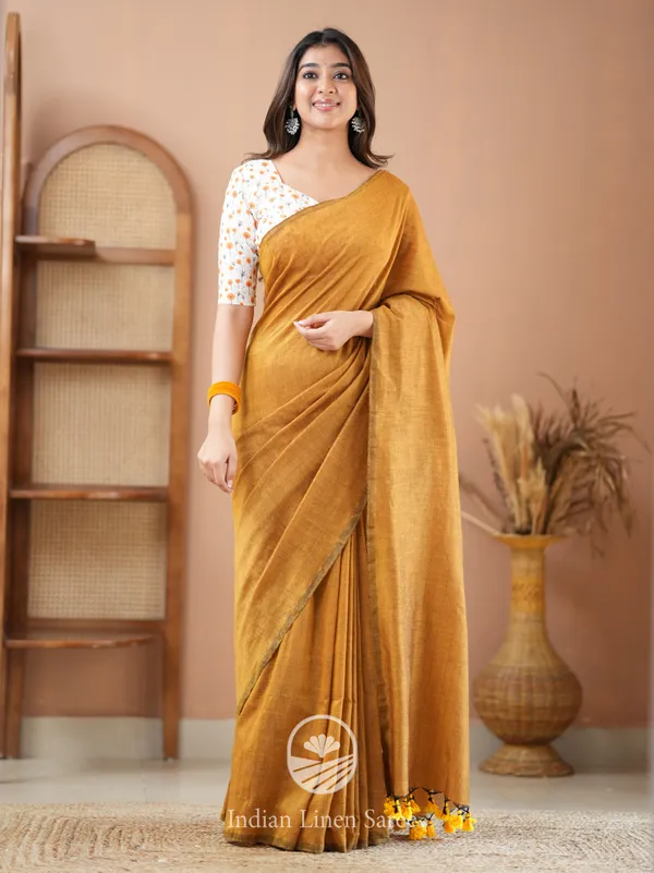 Mustrad_Handloom_Cotton_Saree_With_Designer_Blouse