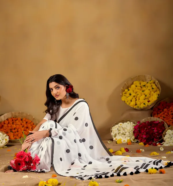 White_Handloom_Print_Cotton_Saree