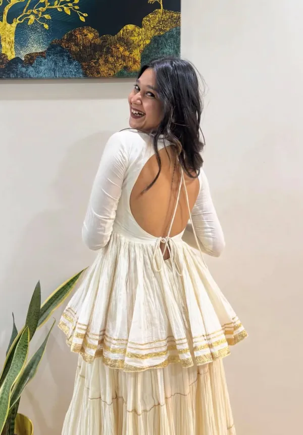 PC_586_WHITE
