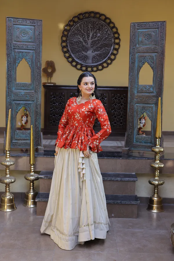 Silk_Lehenga_with_sequins,_zari_&_mirror_embellished_work,_paired_with_a_stylish_blouse._Gives_a_beautiful_flared_look_�_perfect_for_parties_&_festive_wear._Unstitched_blouse_included._?