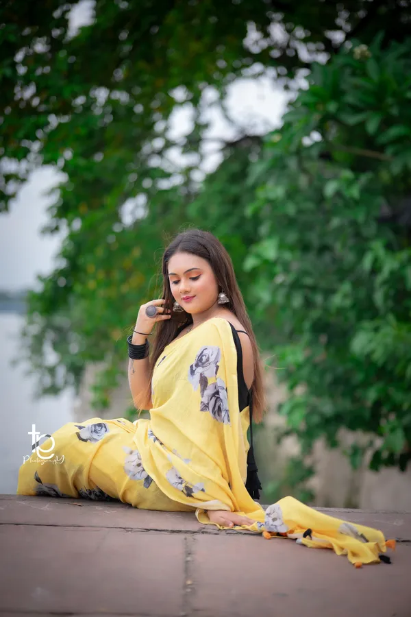 Yellow_Colour_Linen_Saree_(With_Unstitched_Blouse_Piece)_(For_Women)
