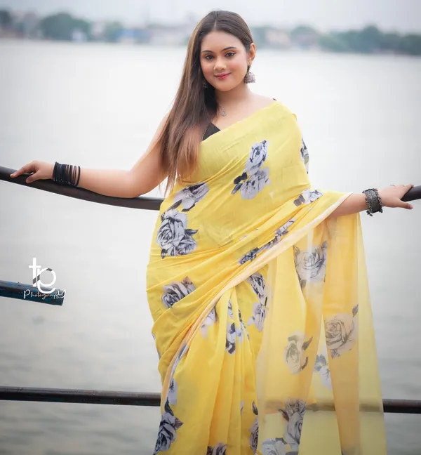 Yellow_Colour_Linen_Saree_(With_Unstitched_Blouse_Piece)_(For_Women)