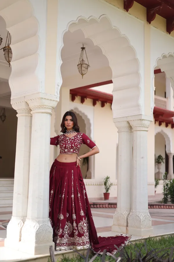 Vichitra_Silk_With_Heavy_Sequins_&_Thread_Embroidered_work