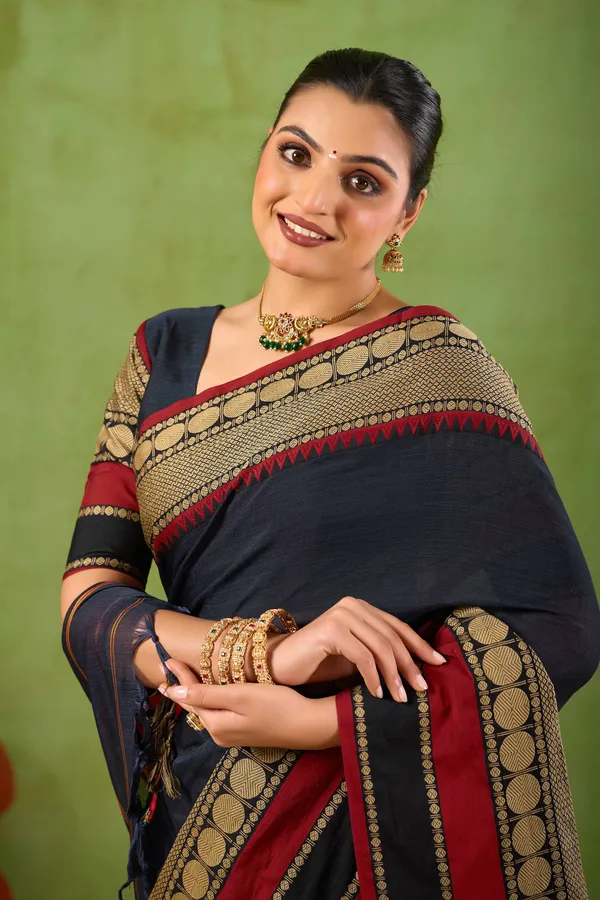 Black_Narayanpet_Mercerized_Cotton_Saree