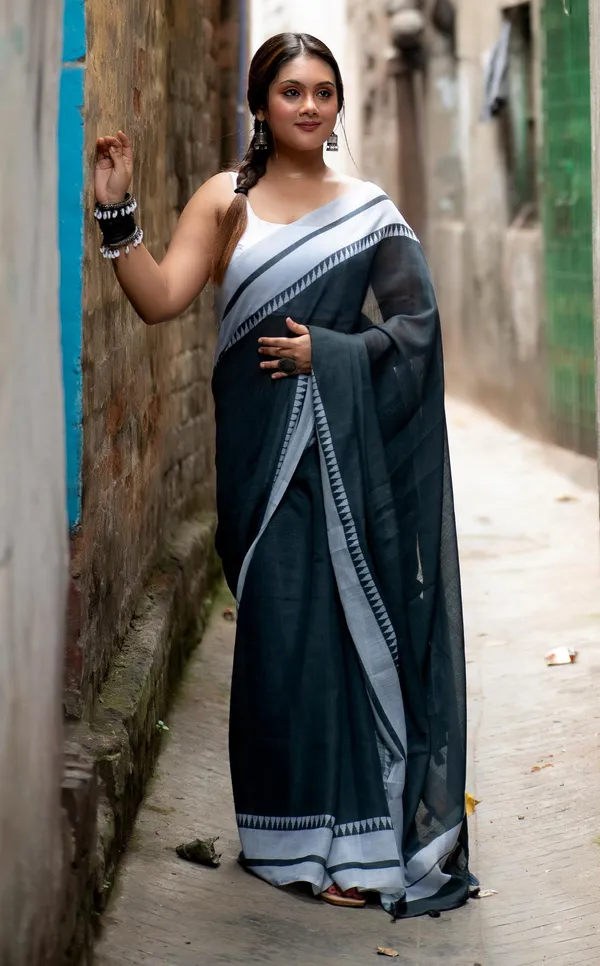 Black_Colour_Linen_Saree_(With_Unstitched_Blouse_Piece)_(For_Women)