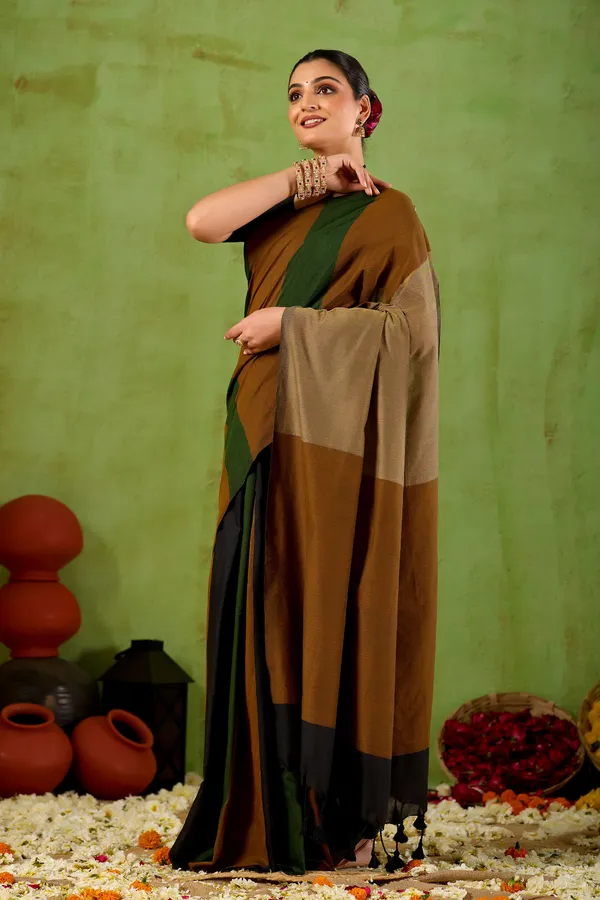 Green_Handloom_Khadi_Cotton_Saree