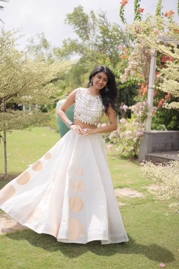 Celebrate_Navratri_festive_vibes_with_this_traditional_&_stylish_Lehenga_with_Top,_perfect_for_dance,_devotion_&_togetherness._Available_in_vibrant_colors_with_a_stitched_blouse_�_ready_to_wear.