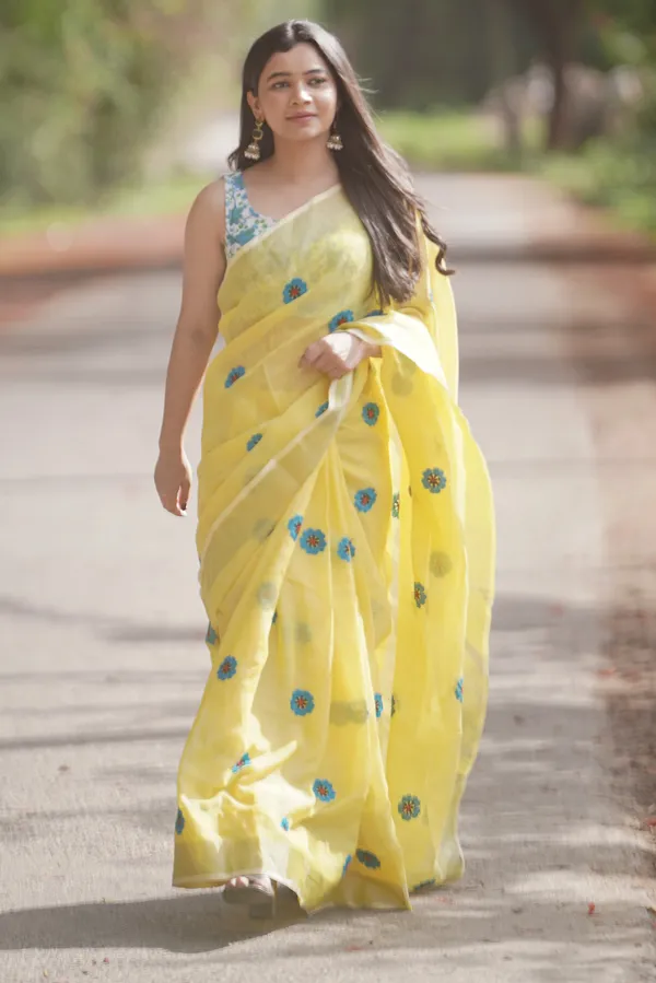 Yellow_Colour_Linen_Saree_(With_Unstitched_Blouse_Piece)_(For_Women)
