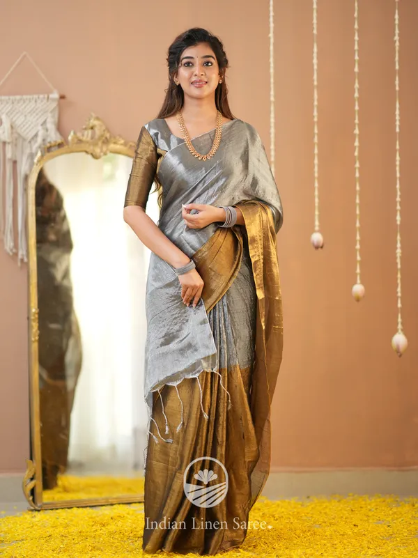 Gold_&_Silver_Handloom_Tissue_Saree_With_Designer_Blouse