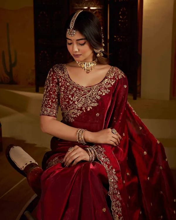 Maroon_Colour_Satin_Silk_Saree_with_Heavy_Embroidery_Work_Blouse_Designer_Wedding_&_Party_Wear_Ethnic_Saree_for_Women