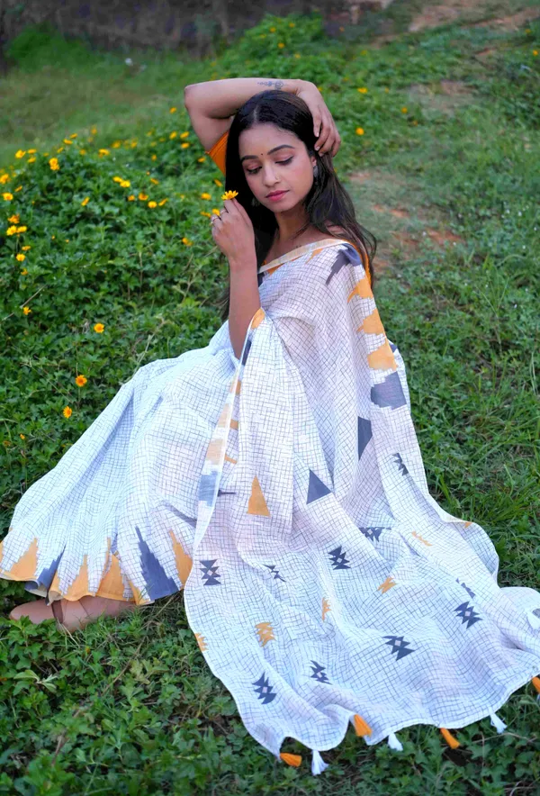 Off-white_and_yellow_Colour_Linen_Saree_(With_Unstitched_Blouse_Piece)_(For_Women)