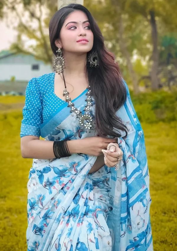 Sky_Blue_Colour_Linen_Saree_(With_Unstitched_Blouse_Piece)_(For_Women)