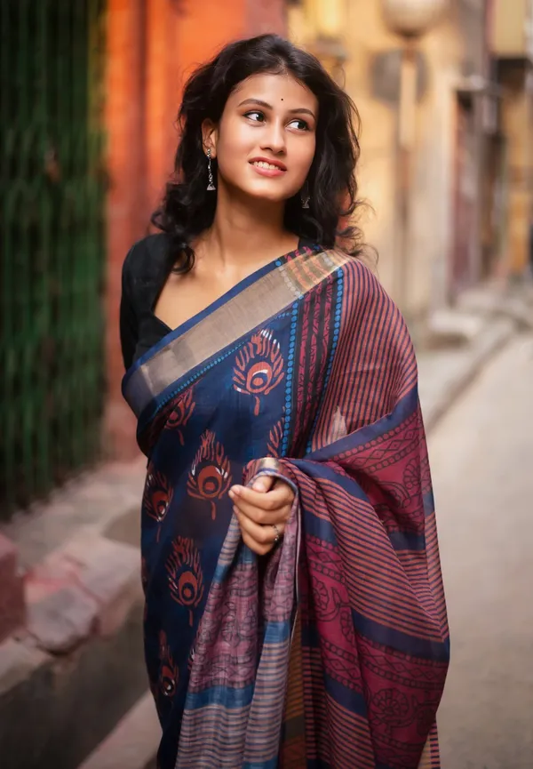 Blue_Colour_Linen_Saree_(With_Unstitched_Blouse_Piece)_(For_Women)