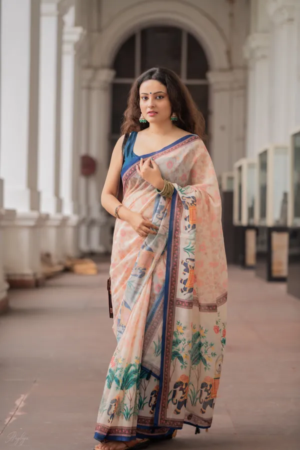 Off-white_and_Rust_colour_Linen_Saree_(With_Unstitched_Blouse_Piece)_(For_Women)