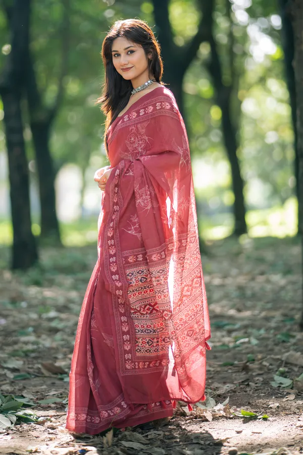 Reddish_Pink_colour_Linen_Saree_(With_Unstitched_Blouse_Piece)_(For_Women)